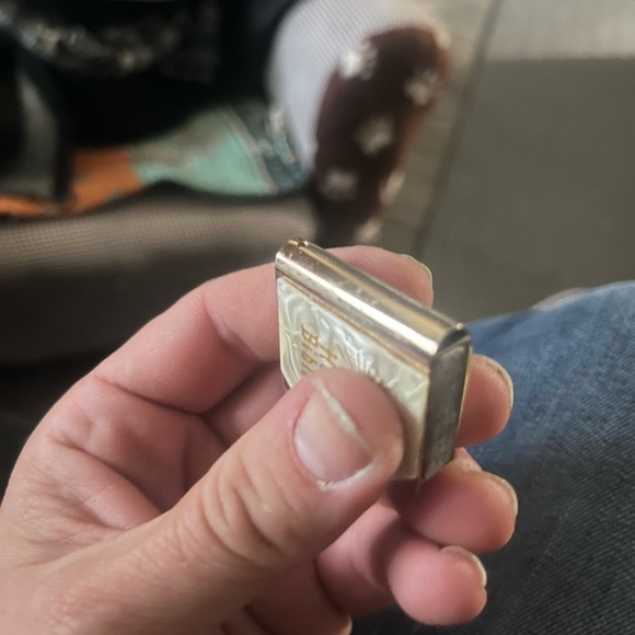 very tiny Bible in mother of pearl case/locket. 1940s - Picture 4 of 6